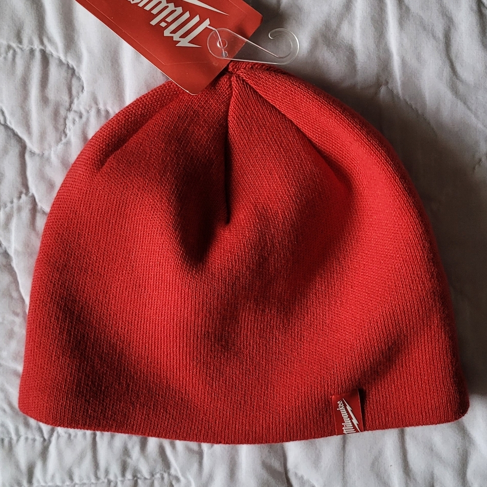 2/$40 🍩 Milwaukee Men's Red Fleece Lined Knit Hat
